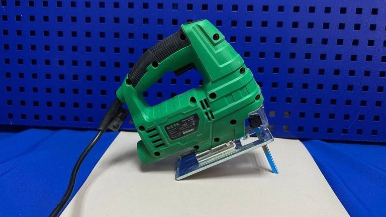 Дешево Rztk aj 650 з ломбарду