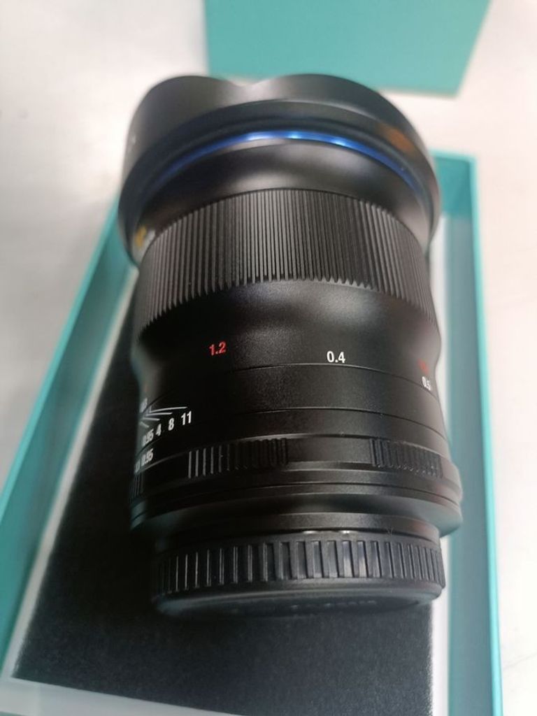 Дешево Laowa Argus 25mm F/0.95 APO з ломбарду
