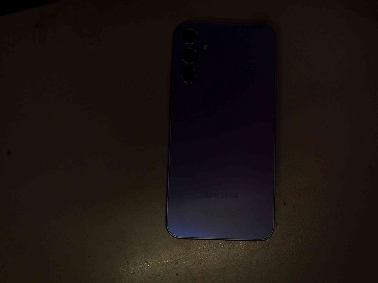 Дешево Samsung galaxy a34 5g sm-a346e 8/256gb з ломбарду