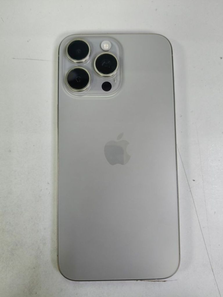 Оголошення Apple iphone 15 pro max 256gb Б/У