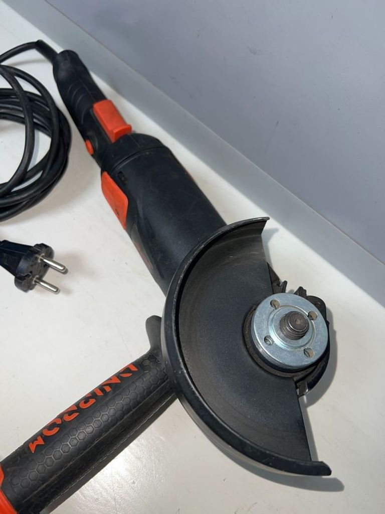 Дешево Dnipro-M gl-145s з ломбарду