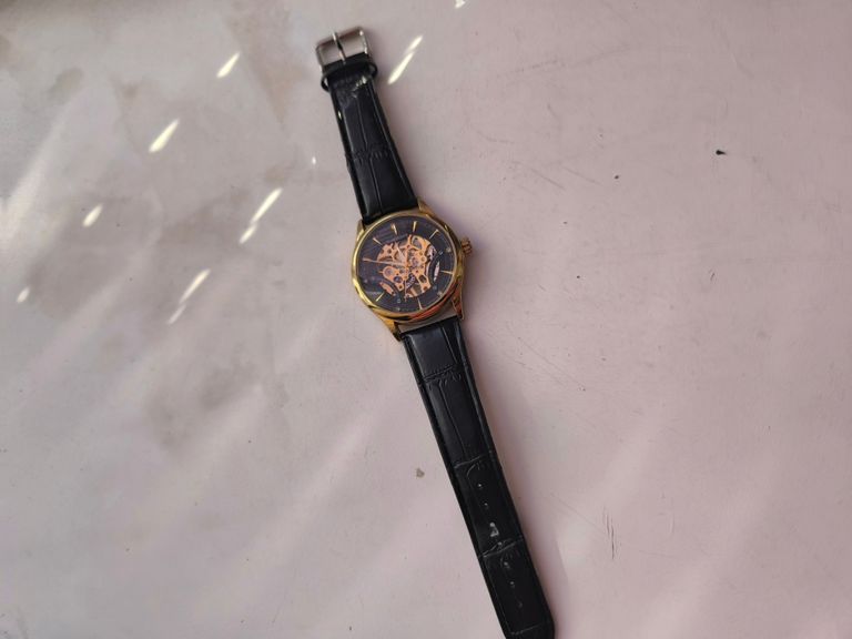 Дешево Winner Action Gold з ломбарду