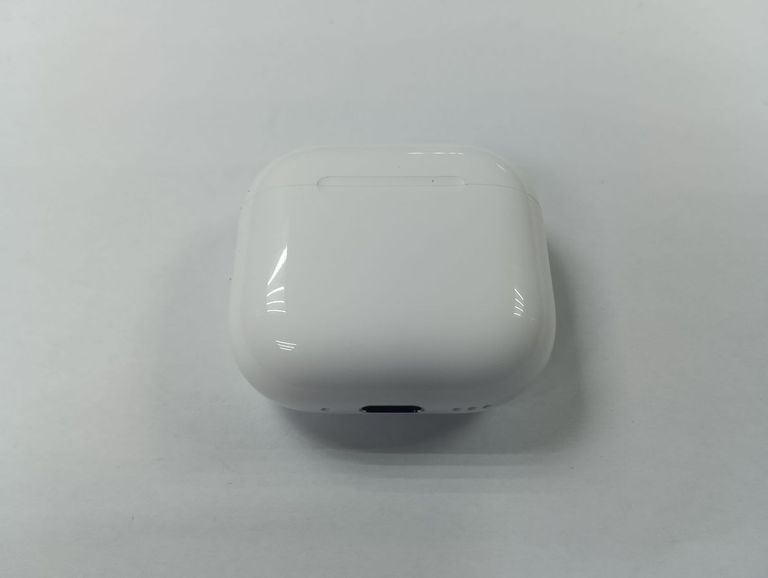 Розпродаж Apple airpods 4 with active noise cancellation, продавець Техноскарб