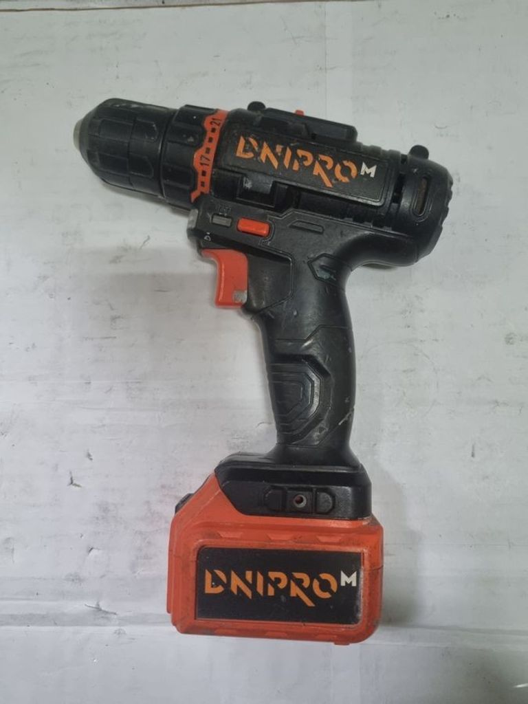 Купити Dnipro-M cd-182q 1акб + зп Б/У