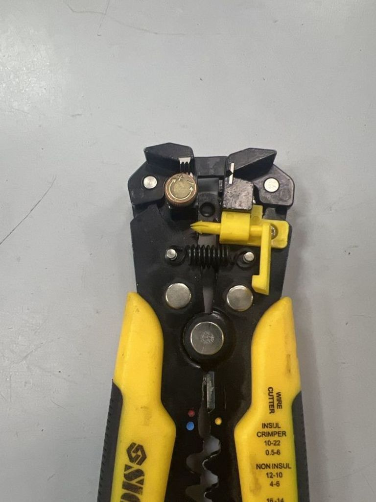 Дешево Sigma без моделі з ломбарду