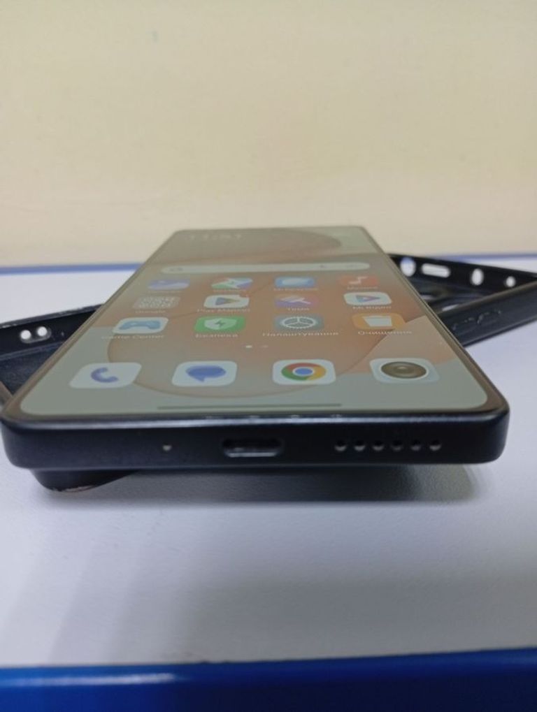 Дешиво Xiaomi redmi note 13 pro 4g 8/256gb с ломбарда