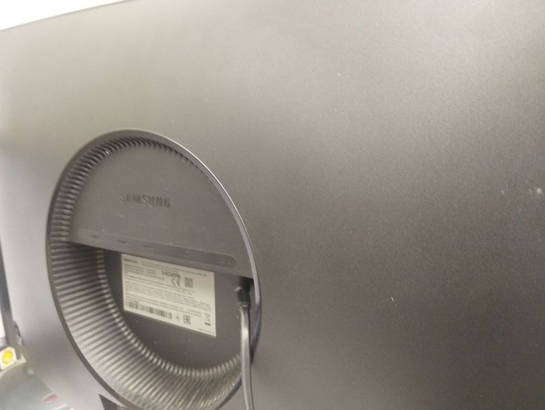 Купить Samsung odyssey gaming crg5 lc24rg50f Б/У