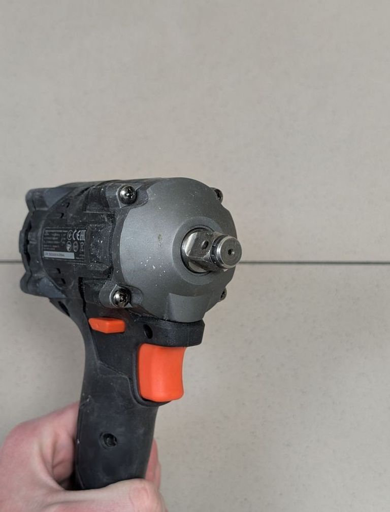 Дешево Dnipro-M dtw-201bc compact з ломбарду