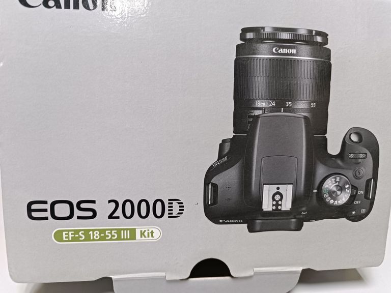Купити Canon eos 2000d kit ef-s 18-55mm f/3.5-5.6 iii Б/У