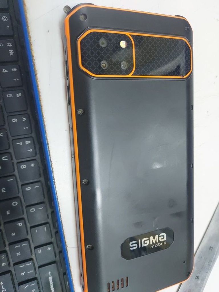Дешево Sigma x-treme pq56 з ломбарду