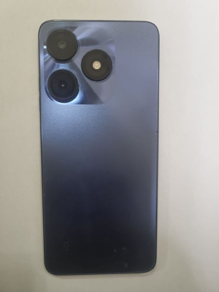 Дешево Tecno spark 10 ki5q 8/128gb з ломбарду