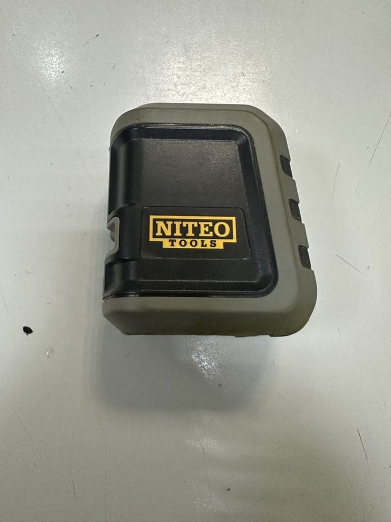 Купить Niteo Tools ll0175-17 + штатив Б/У