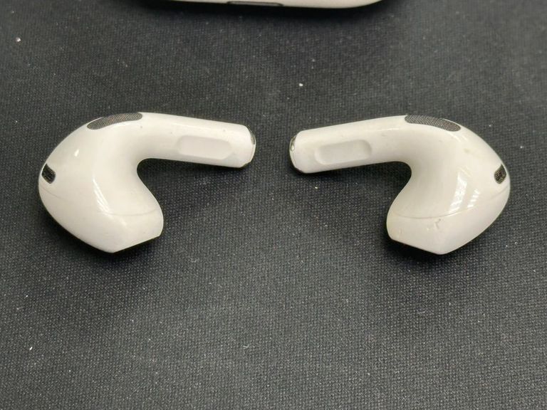 Apple airpods 3rd generation Код:01-200911778. Изображение 7