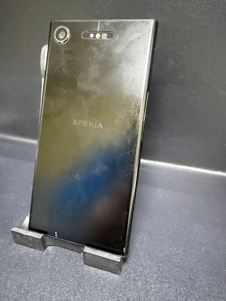 Купити Sony xperia xz1 g8342 4/64gb Б/У