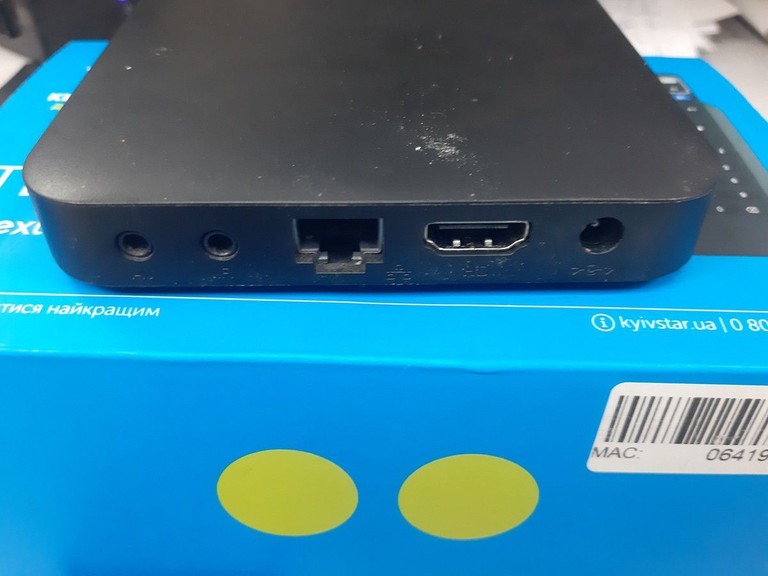 Дешиво iNeXT TV3s с ломбарда