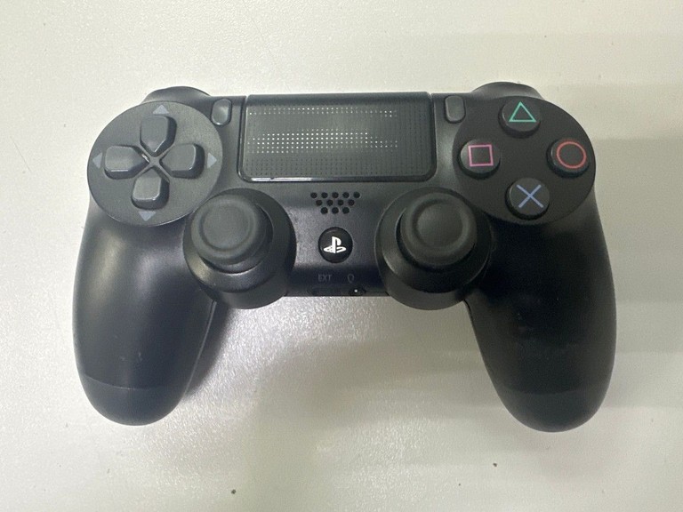 Купить Sony PS4 DualShock 4 Wireless Controller Б/У