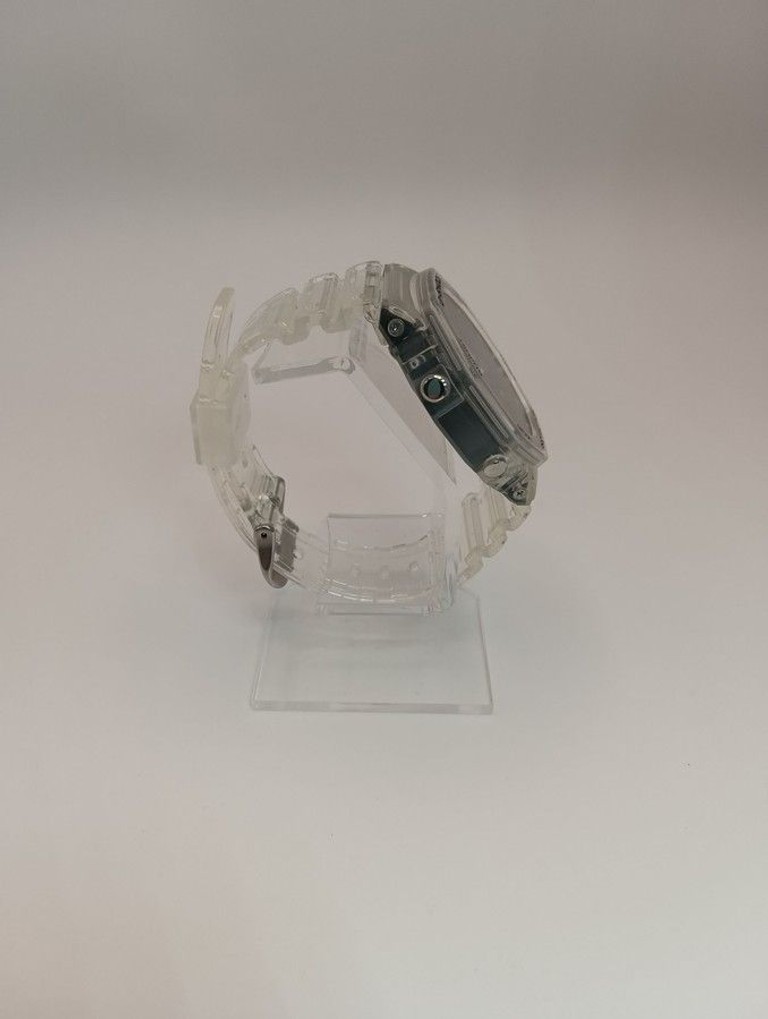 Дешиво Casio ga-2100ske с ломбарда