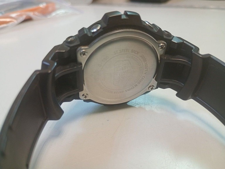 Купити Casio g-100 Б/У
