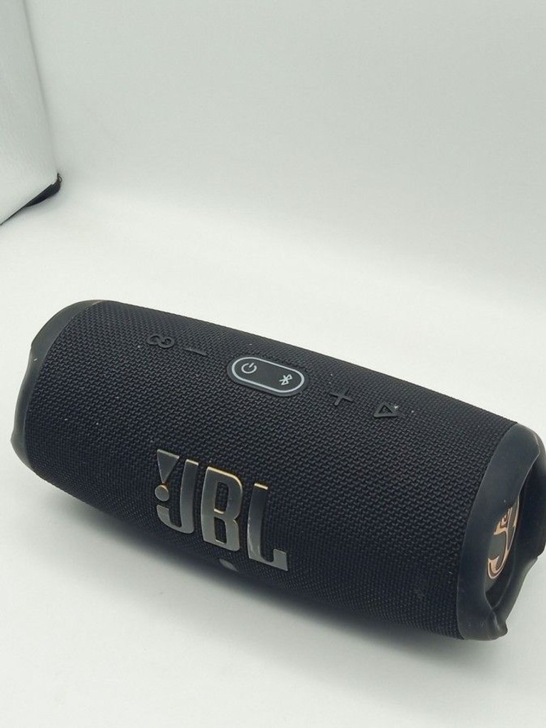 Купити Jbl charge 5 Б/У
