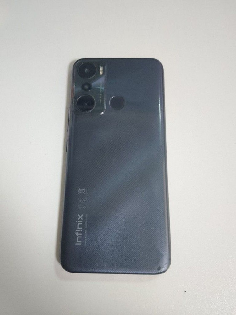 Купить Infinix hot 20i 4/64gb Б/У