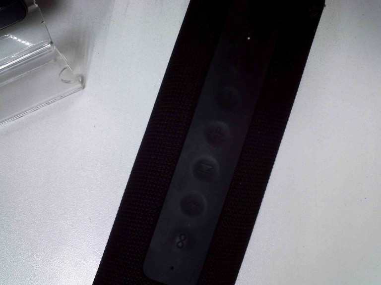 Купити Xiaomi mi portable bluetooth speaker 16w Б/У
