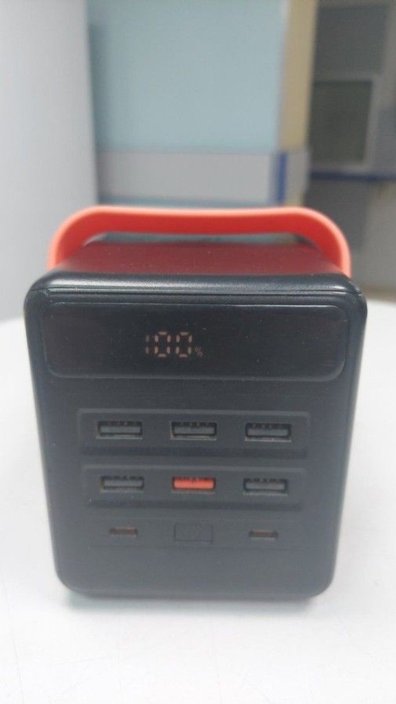 Дешиво Hoco DB03 Max Centurion 100000mAh 65W Black с ломбарда