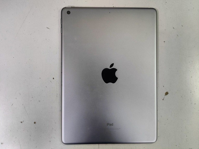 Купити Apple ipad 6 gen 2018 32gb wi-fi Б/У
