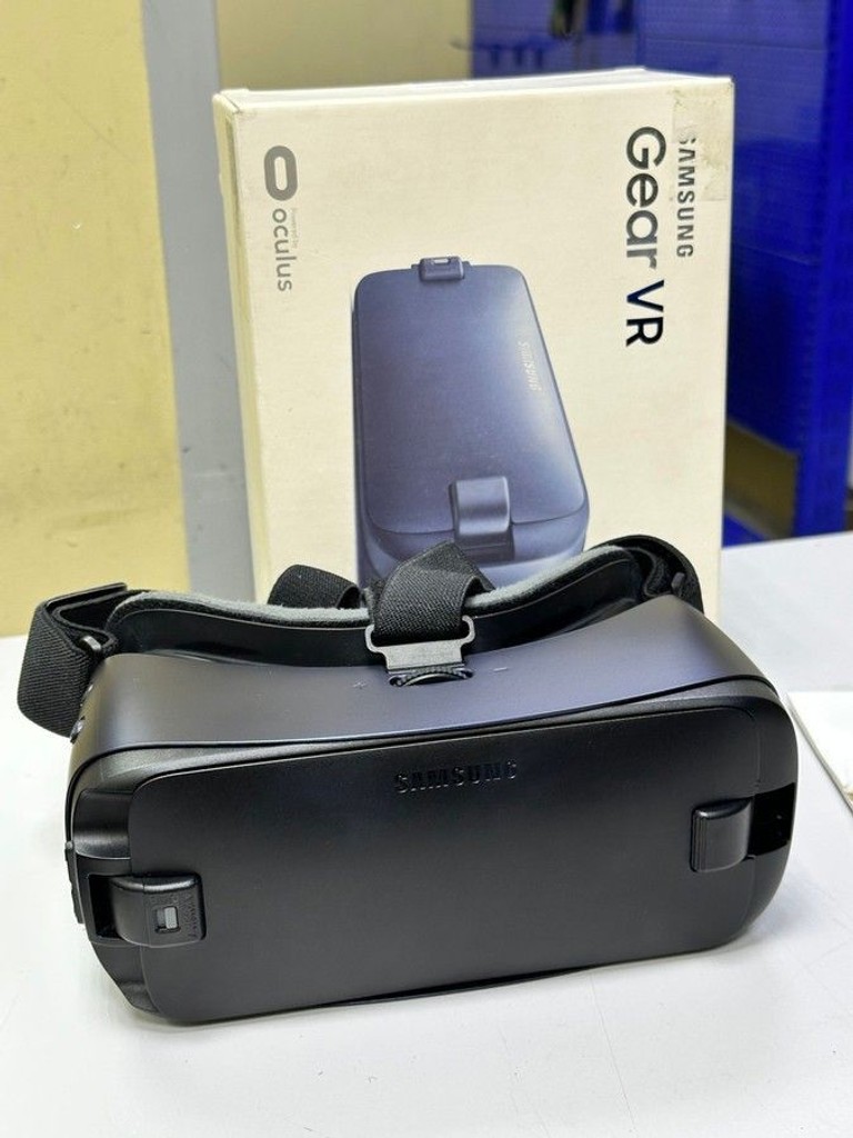 Купити Samsung gear vr Б/У