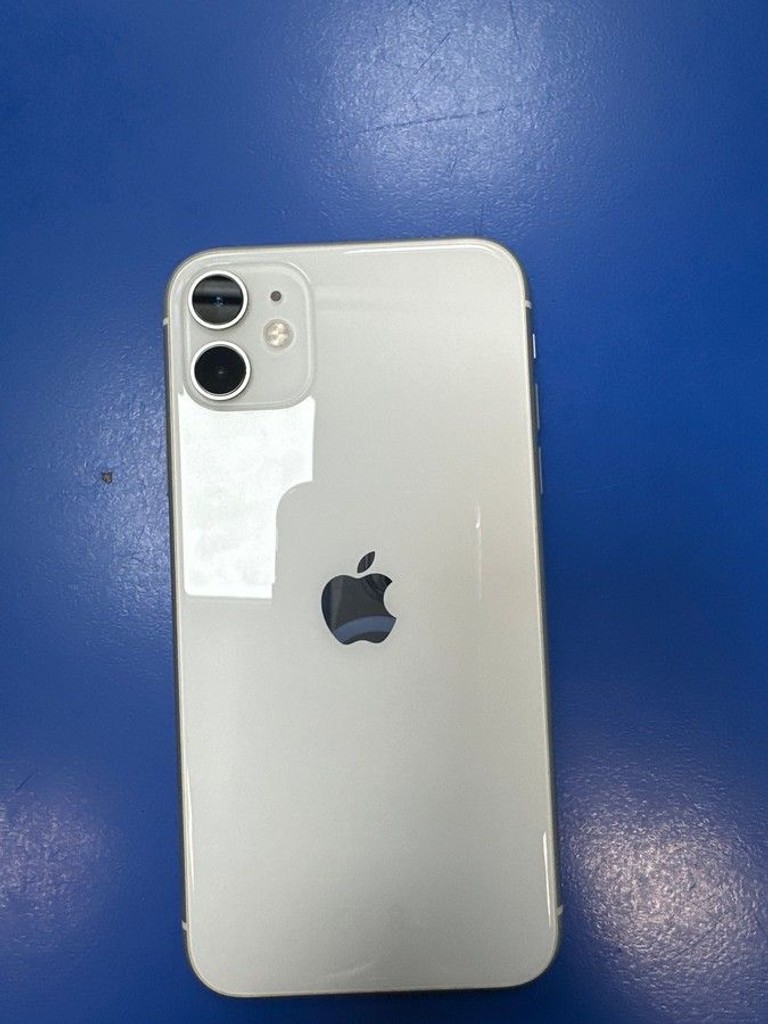 Розпродаж Apple iphone 11 64gb, продавець Техноскарб