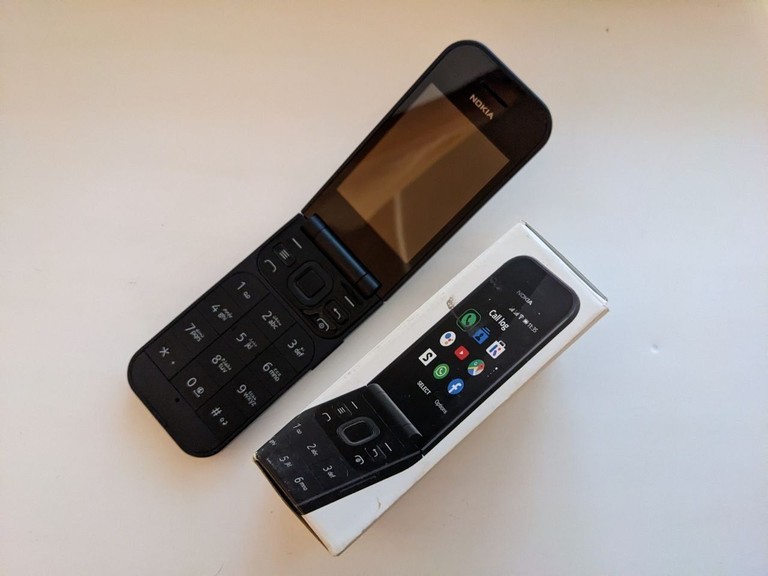 Купити Nokia 2720 flip Б/У