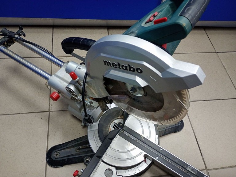 Купити Metabo kgs 254 m Б/У
