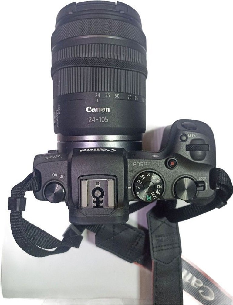 Купити Canon EOS RP kit (RF 24-105mm) IS STM (3380C132) Б/У