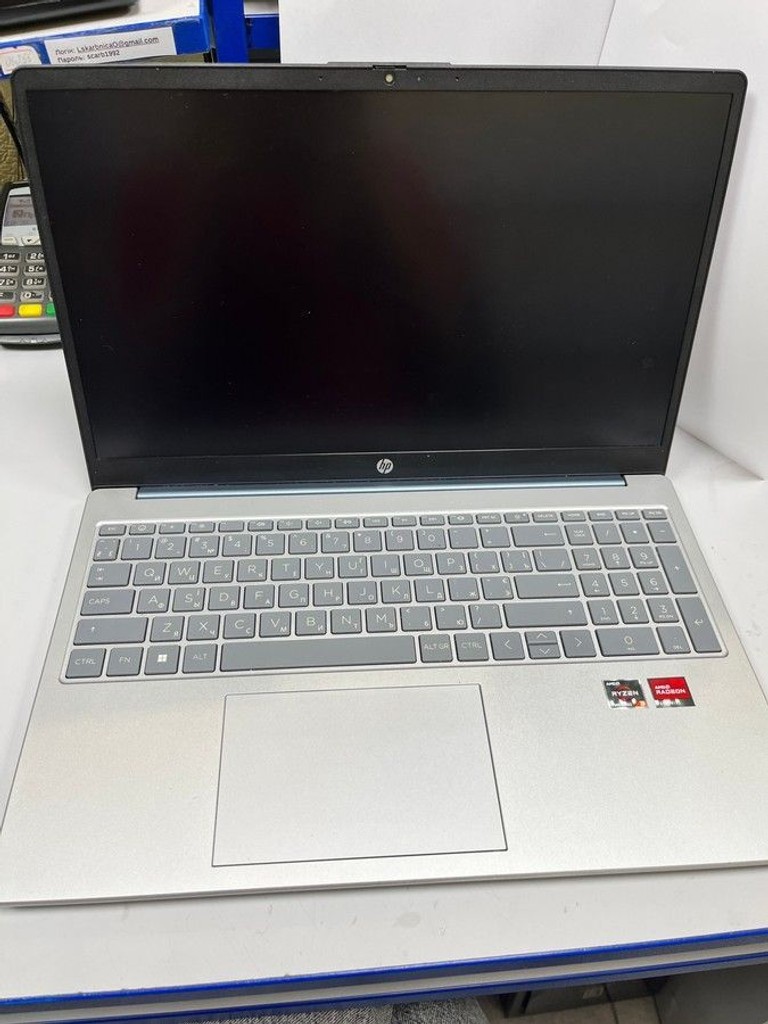 Купити Hp 15/ryzen 3 7320u ddr5/8gb ddr5/hdd *відсутній/ssd 512 gb/*інтегрована Б/У