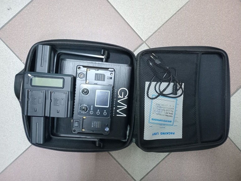Купити Gvm GVM 800D-RGB (3200-5600K) х2 Б/У