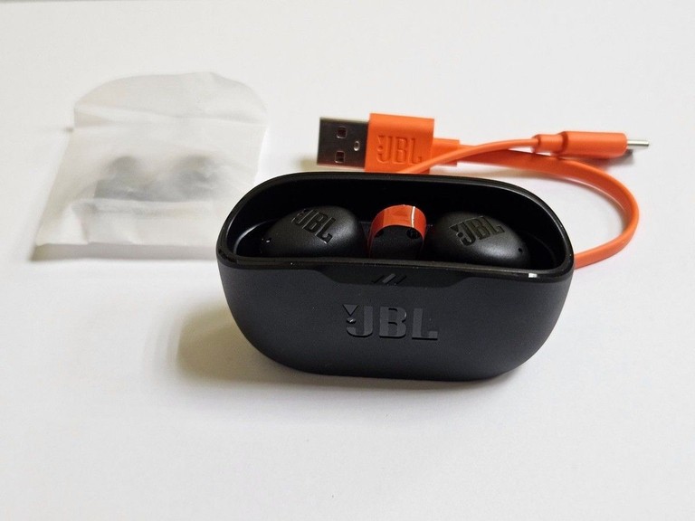 Оголошення Jbl wave buds 2 Б/У