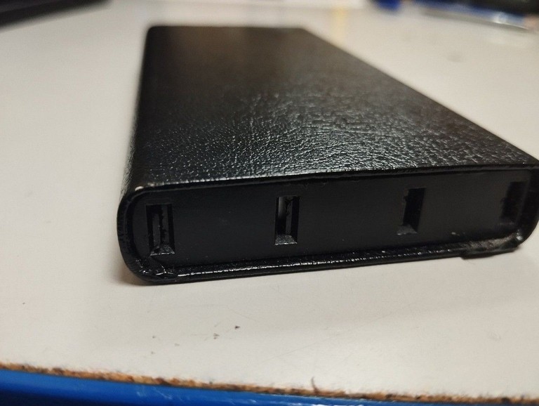 Оголошення - 10000 mah Б/У