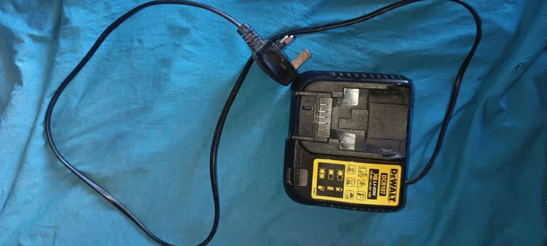 DeWalt DCB 107 Код:null. Зображення 6