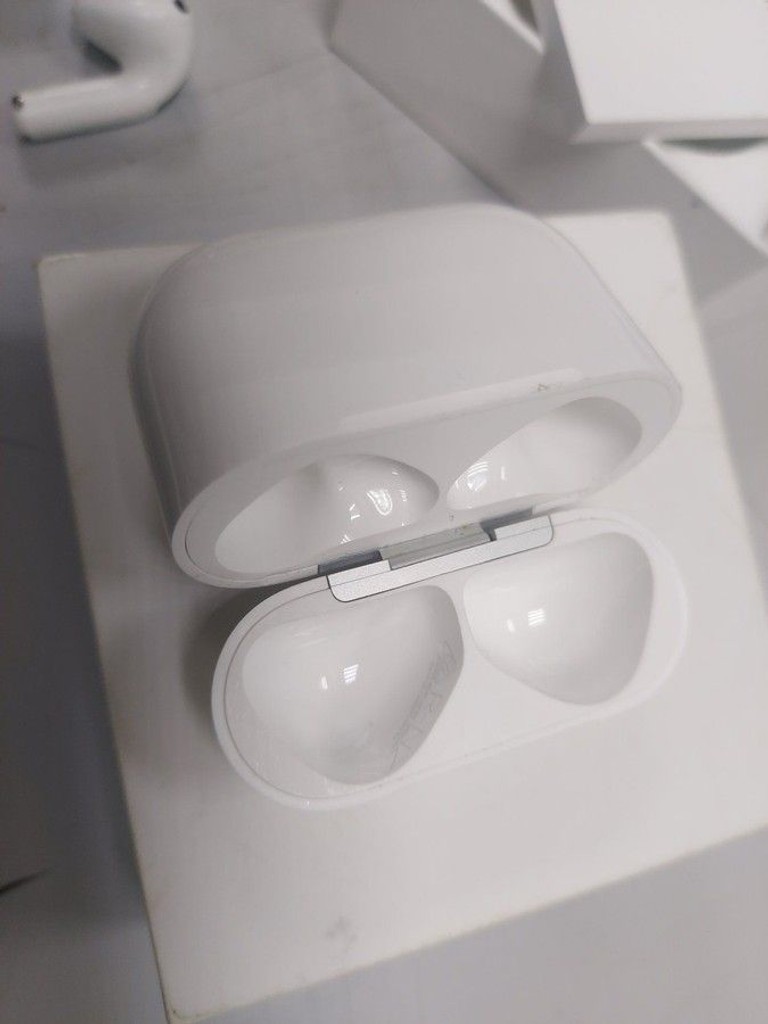 Объявление Apple airpods 4 Б/У