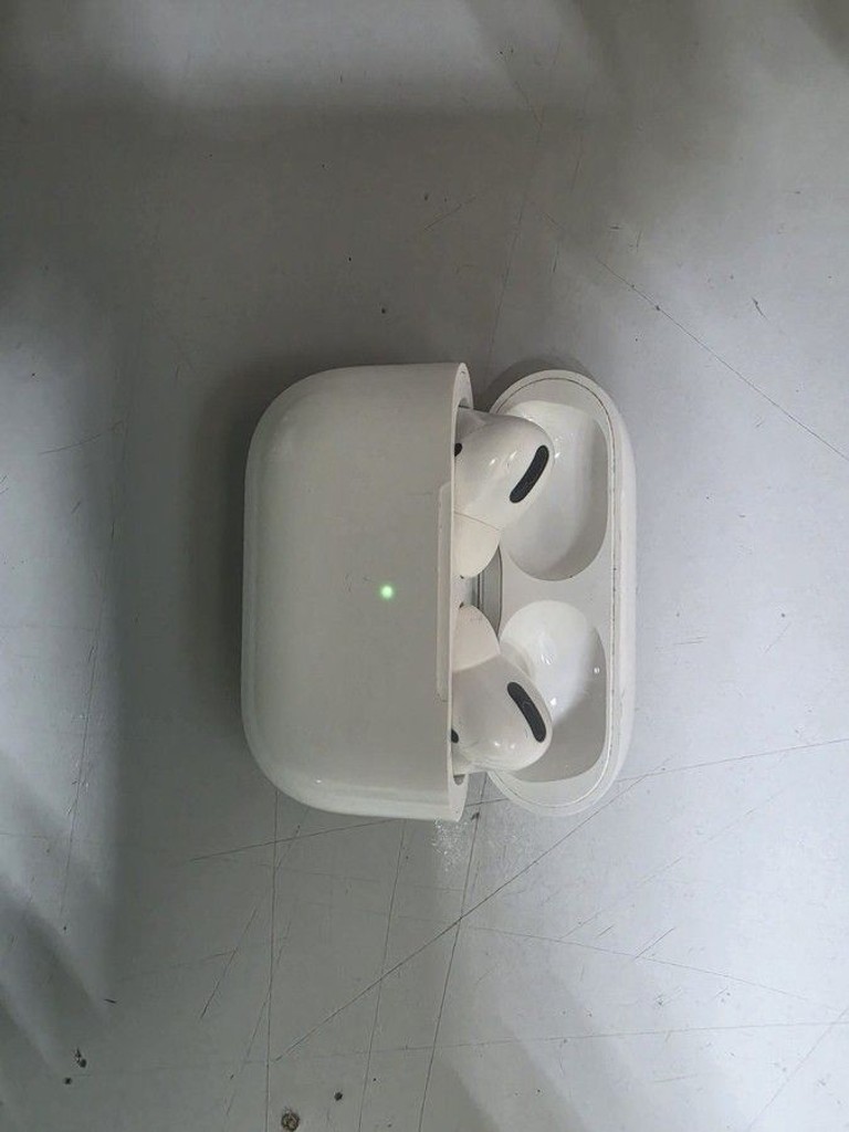 Купити Apple AirPods Pro (MWP22) Б/У