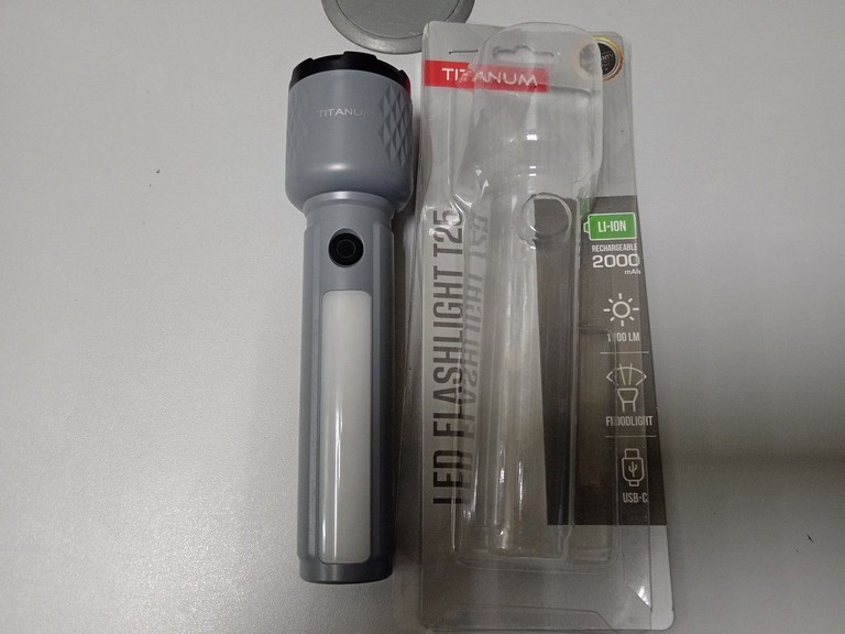 Купить Titanum tlf-t25 1100lm gray Б/У