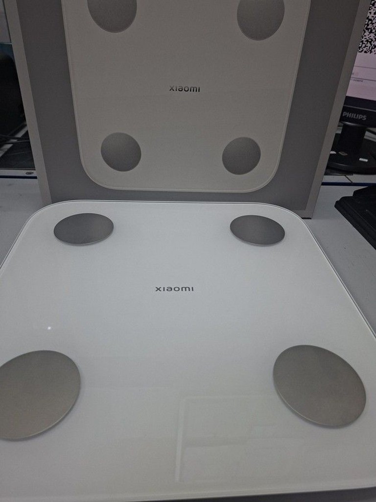 Оголошення Xiaomi mi body composition scale s400 Б/У
