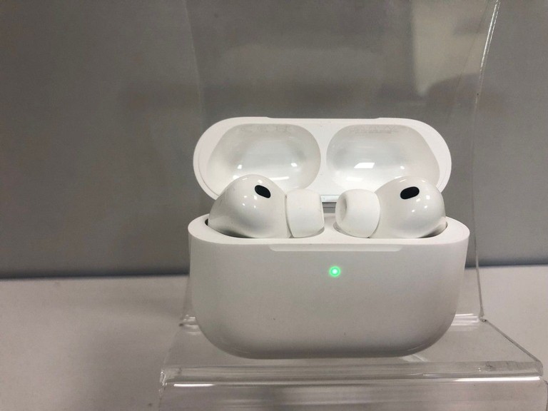 Распродажа AirPods Pro 3, продавец Техноскарб