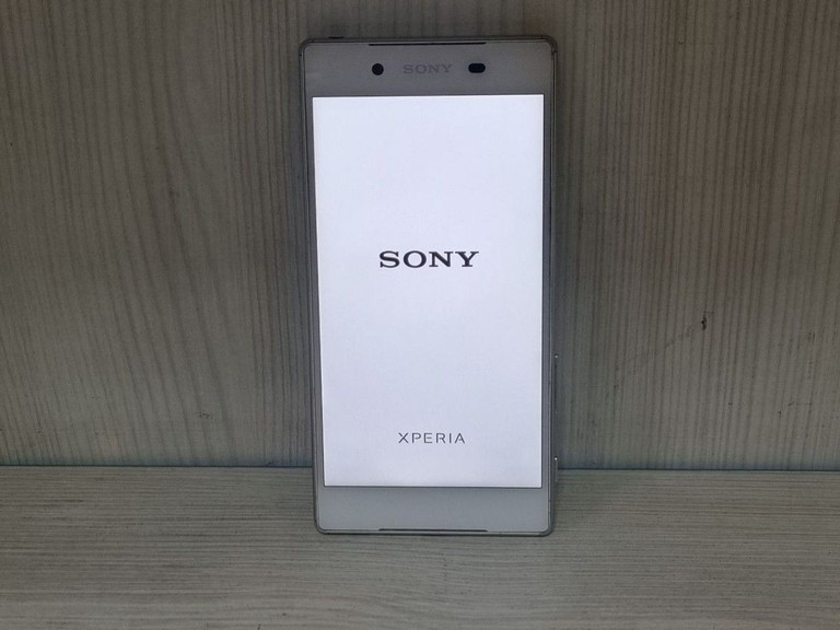 Объявление Sony xperia z5 e6653 3/32gb Б/У
