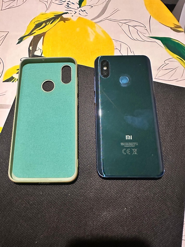 Xiaomi Mi 8 8/128GB Black Код:null. Зображення 5