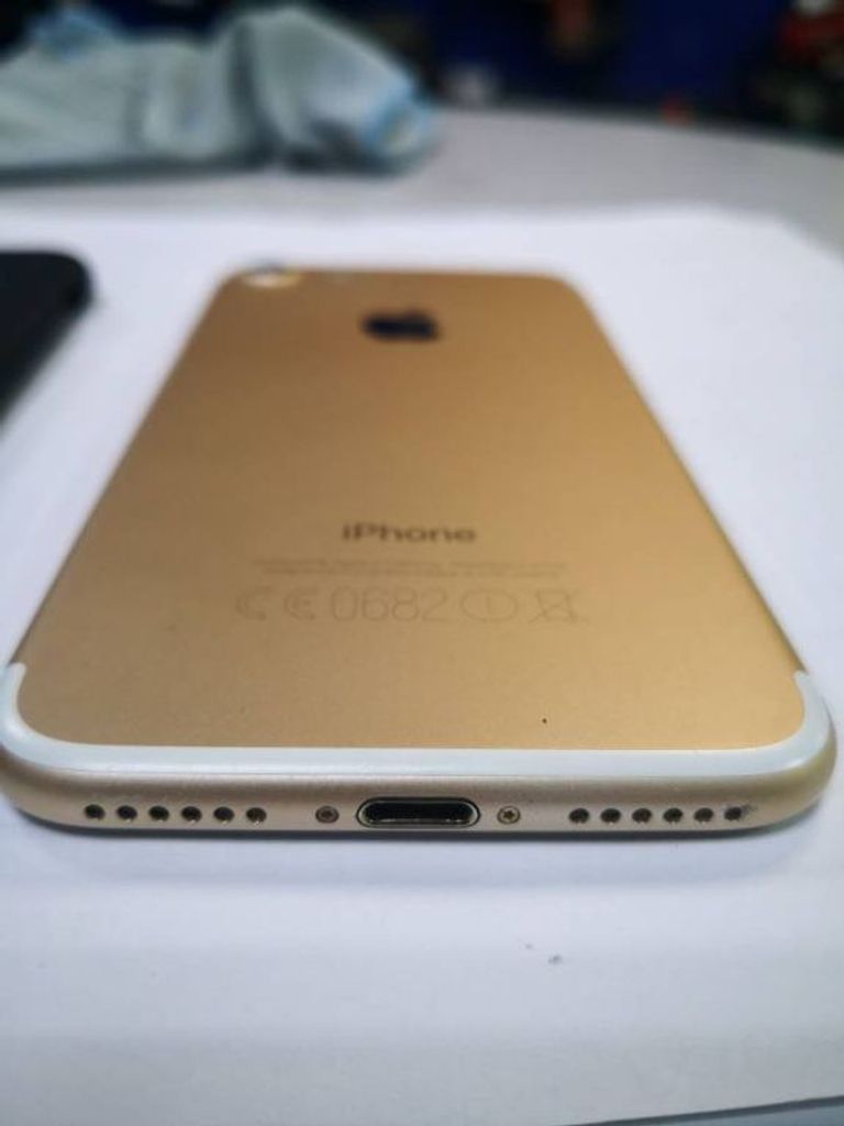 Розпродаж Apple iphone 7 128gb, продавець Техноскарб