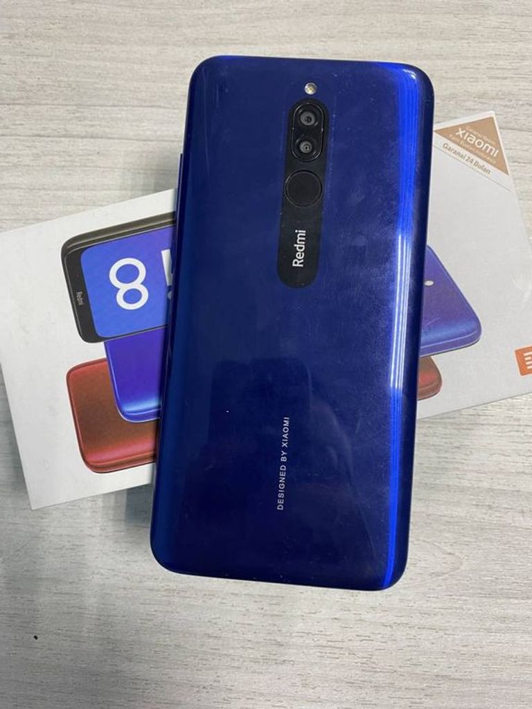 Розпродаж Xiaomi Redmi 8 4/64GB Blue, продавець Техноскарб