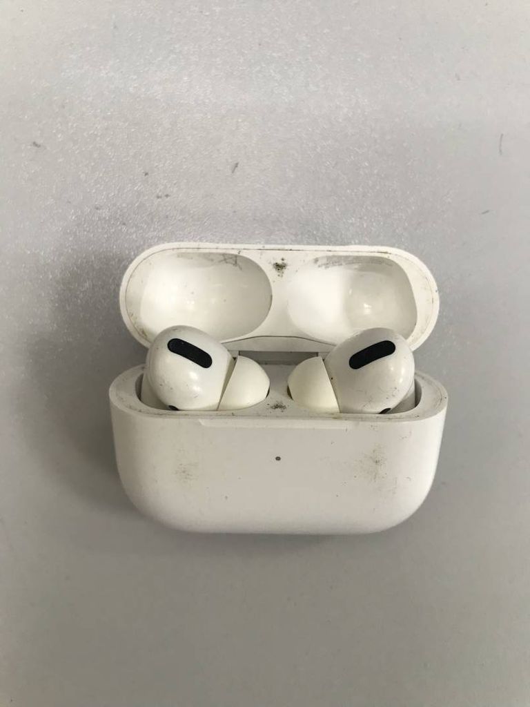 Apple AirPods Pro (MWP22)