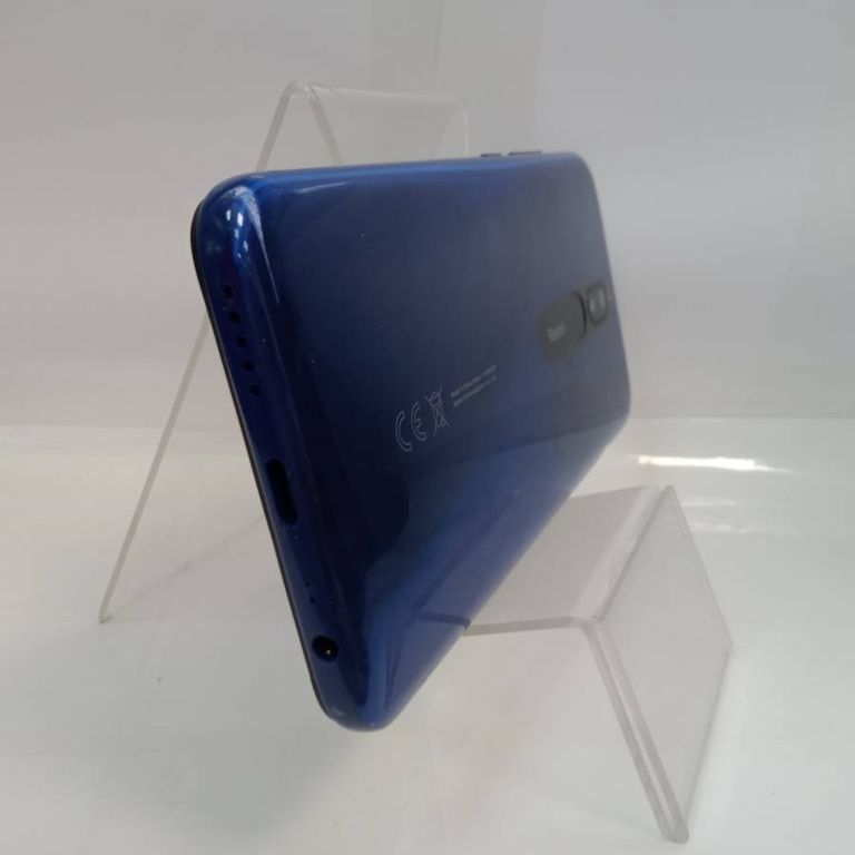 Дешево Xiaomi Redmi 8 3/32GB Blue з ломбарду