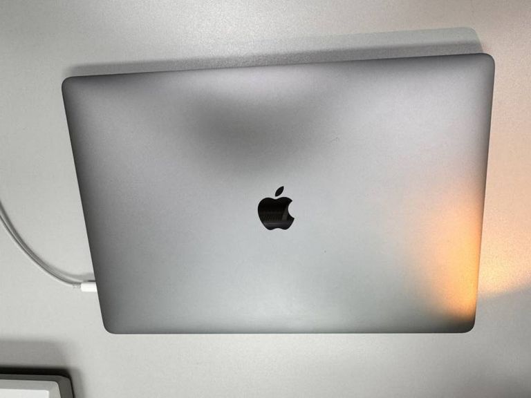 Apple macbook pro a1707 core i7 2,9ghz/ ram 16gb/ ssd 1tb/ intel hd graphics 530 Код:01-200403233. Зображення 7
