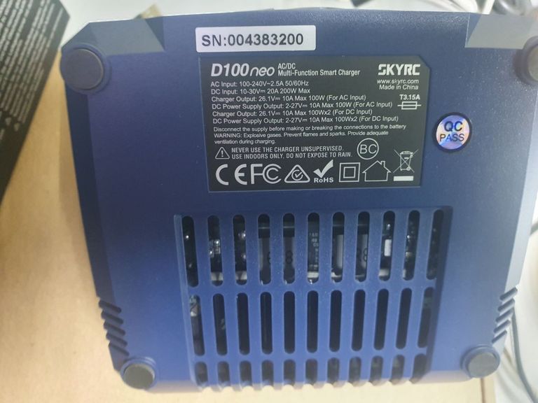 Распродажа Skyrc d100neo, продавец Техноскарб